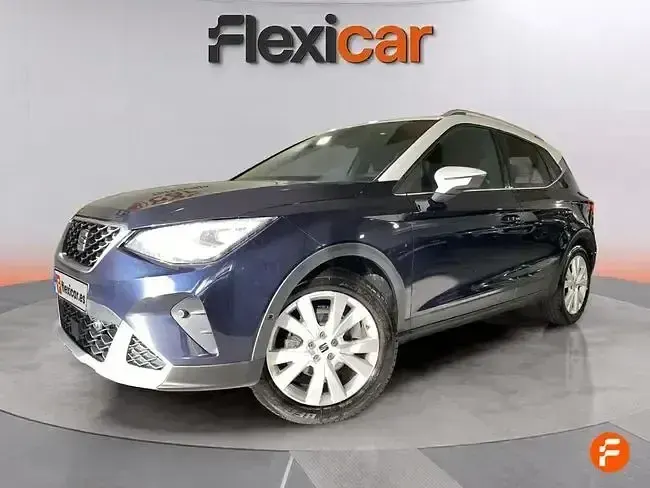 Usado Seat Arona Xperience 110 CV (80 kW) 2022 Negro SUV