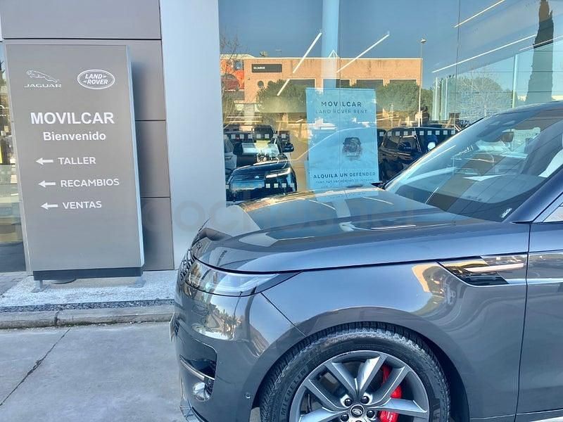 Usado Land Rover Range Rover Sport SE Dynamic 460 CV (338 kW) 2025 Gris / plata SUV