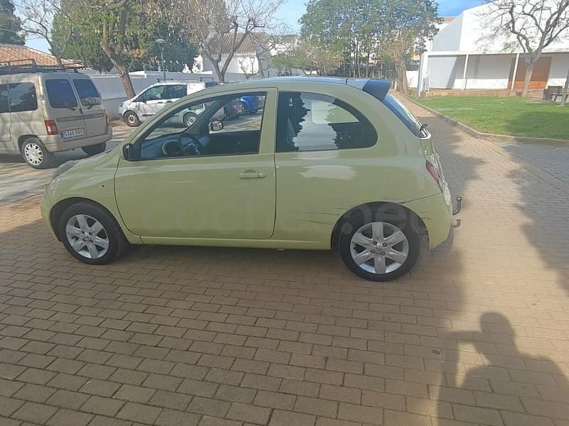 Occasion Nissan Micra Tekna 80 PK (58 kW) 2004 Geel Hatchback