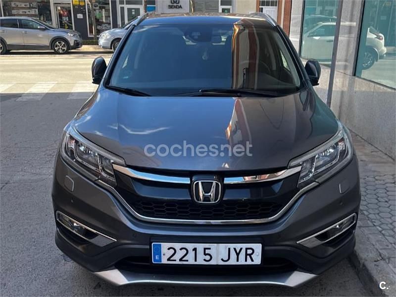 Usado Honda CR-V Comfort 120 CV (88 kW) 2017 Gris / plata SUV