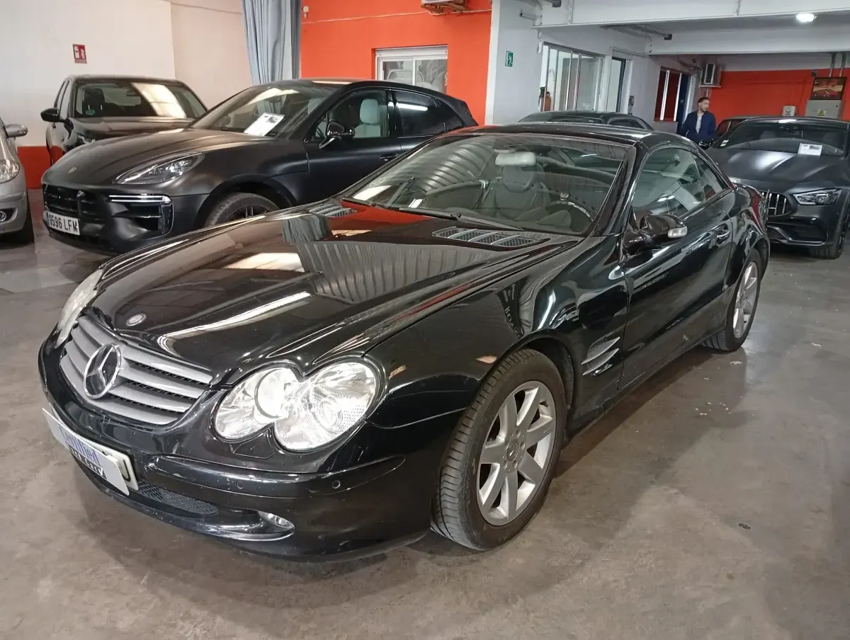 Usado Mercedes SL350 245 CV (180 kW) 2003 Negro Descapotable