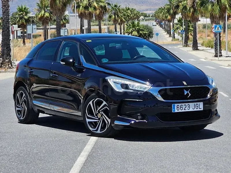 Usado DS Automobiles DS5 181 CV (133 kW) 2016 Azul Utilitario