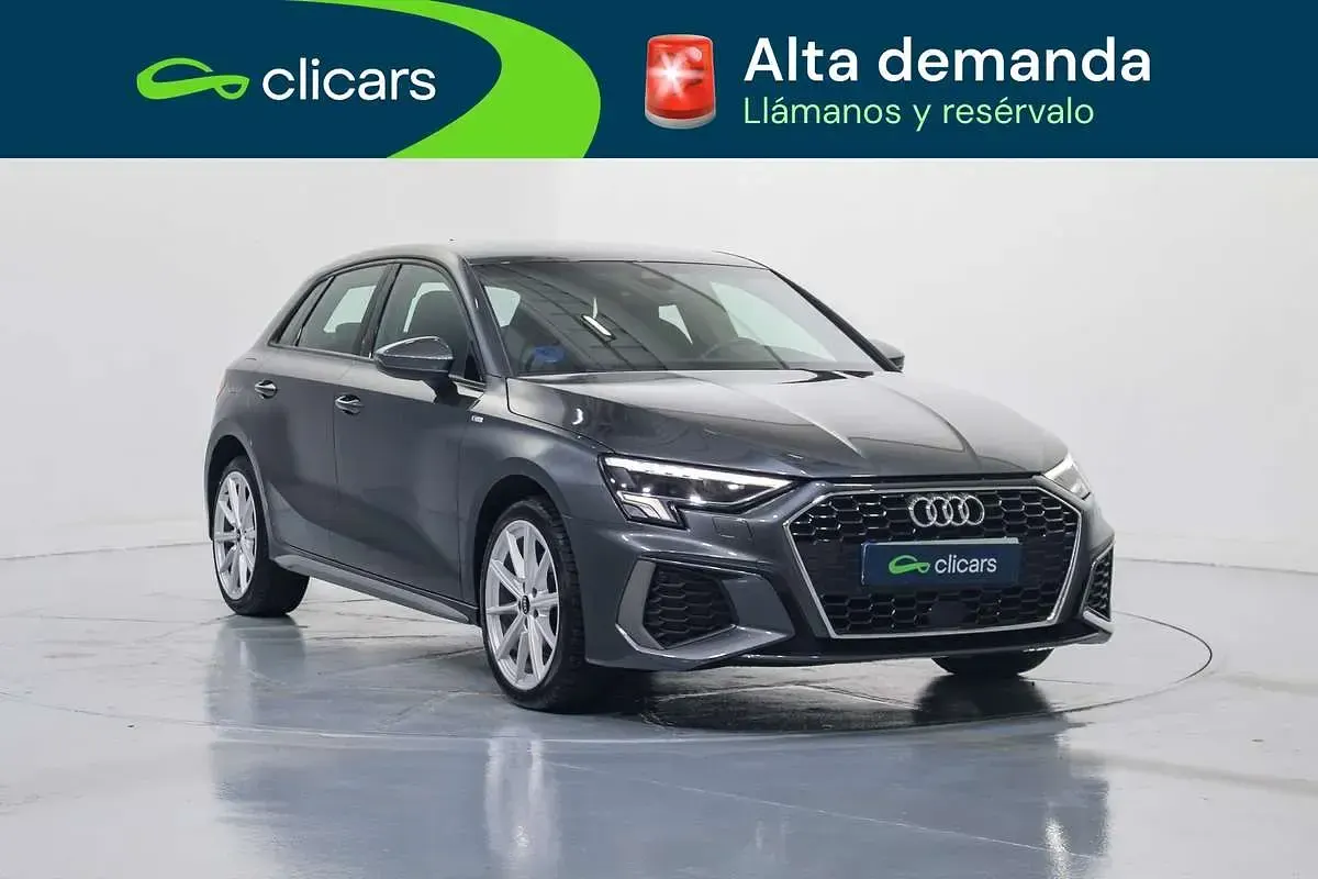 Usado Audi A3 Advanced 150 CV (110 kW) 2021 Gris Berlina