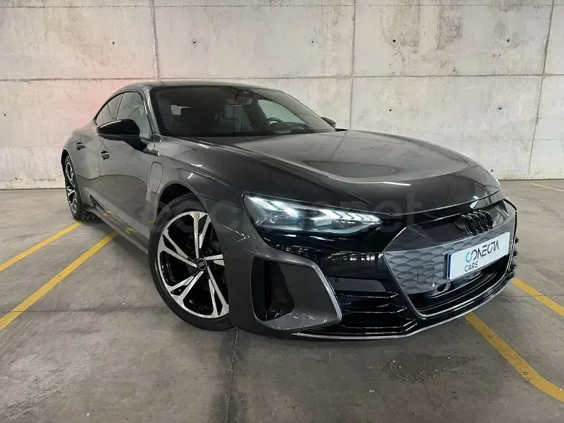 Usado Audi e-tron GT quattro Premium 389 kW (530 CV) 2023 Eléctrico Berlina