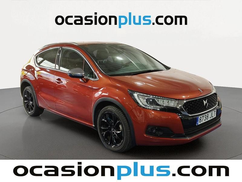 Usado DS Automobiles DS4 Style 120 CV (88 kW) 2016 Naranja Utilitario