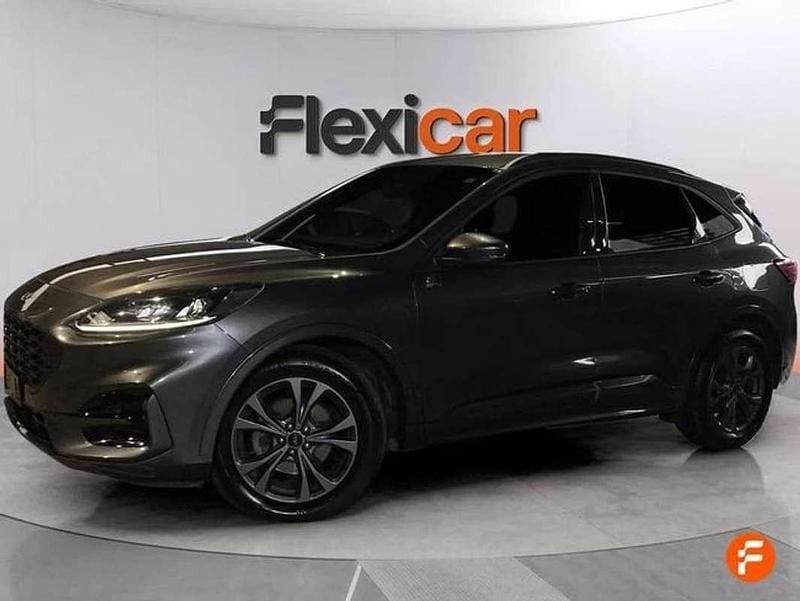 Usado Ford Kuga ST-Line 120 CV (88 kW) 2024 Gris SUV