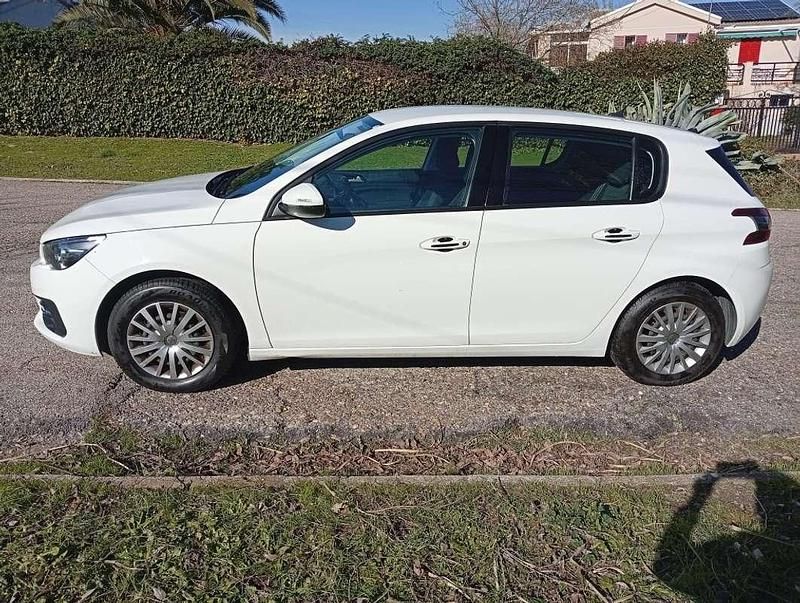 Usado Peugeot 308 Business-Line 110 CV (80 kW) 2019 Blanco Utilitario