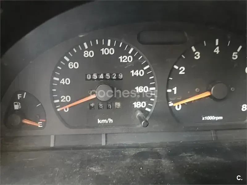 Usado Suzuki Vitara 80 CV (58 kW) 2000 Marrón SUV