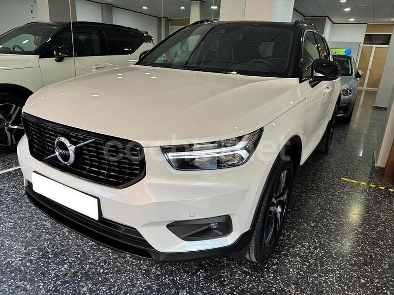 Blanco Usado 2020 Volvo XC40 R-Design SUV | 27.900 € (Caro) - Imagen 1/4