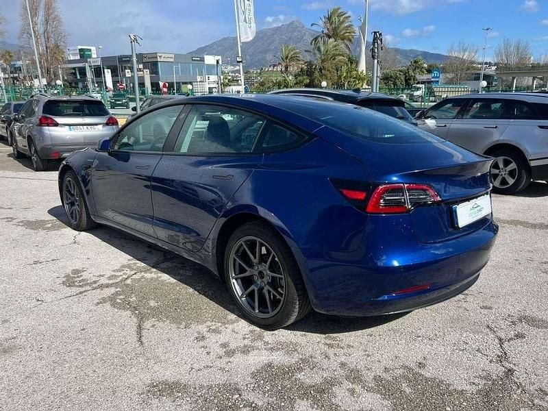 Usado Tesla Model 3 Standard Range 239 kW (325 CV) 2022 Azul Berlina