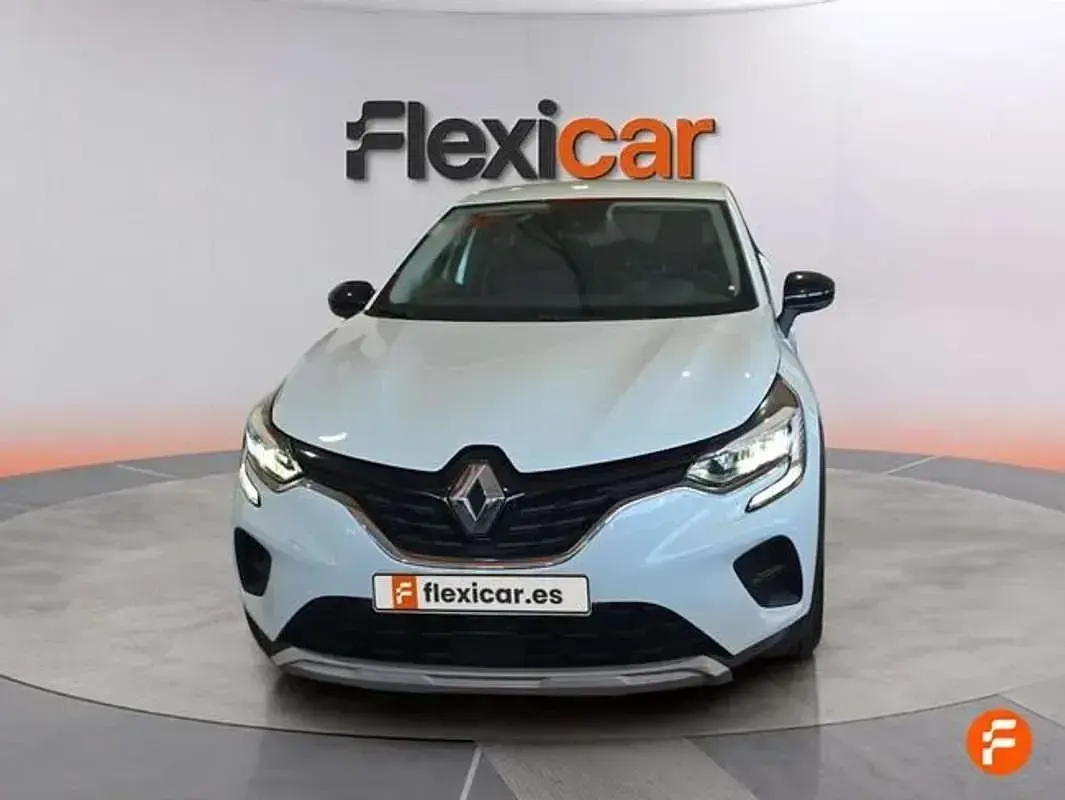 Usado Renault Captur Equilibre 101 CV (74 kW) 2023 Blanco SUV