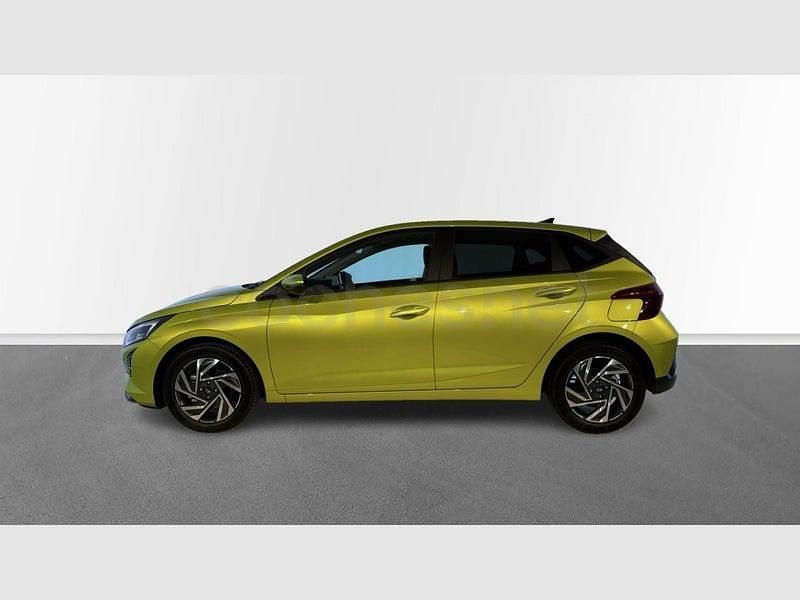Nuevo Hyundai i20 100 CV (73 kW) 2025 Amarillo Utilitario