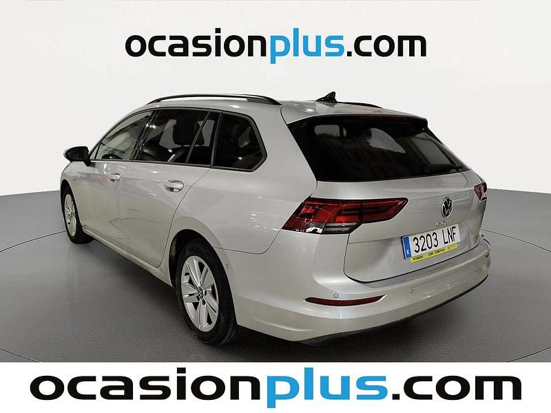 Usado VW Golf Life 115 CV (84 kW) 2021 Gris plata Familiar