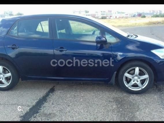 Usado Toyota Auris Luna 126 CV (92 kW) 2008 Azul Berlina