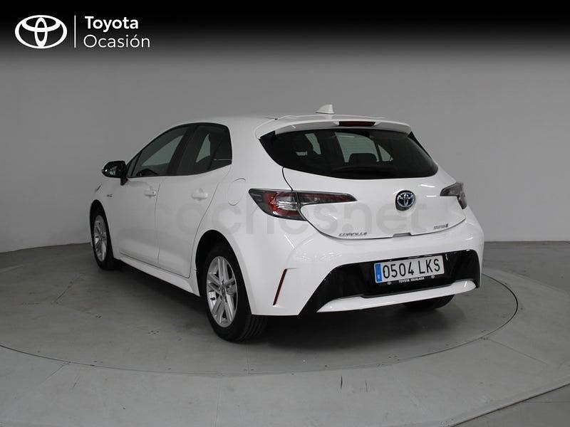 Usado Toyota Corolla Active 122 CV (89 kW) 2020 Blanco Berlina