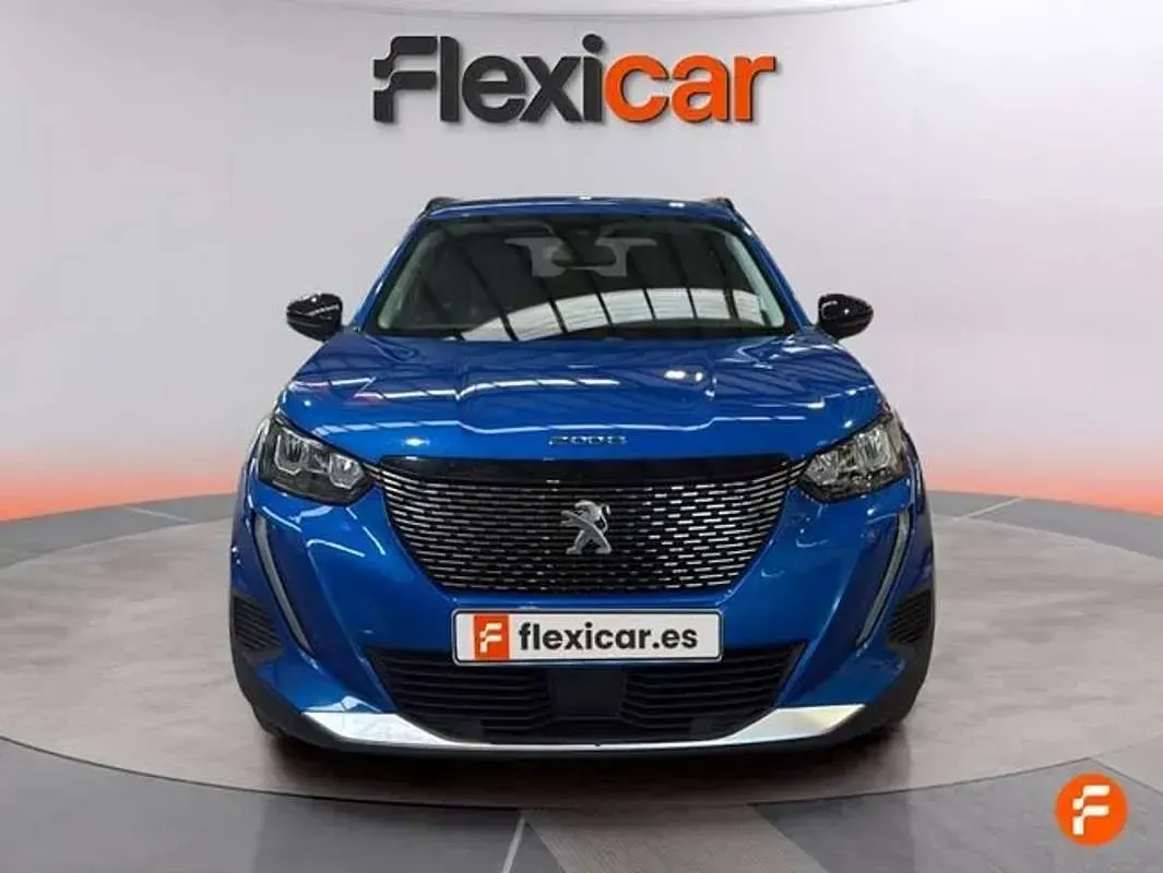 Usado Peugeot 2008 Allure 101 CV (74 kW) 2022 Azul SUV