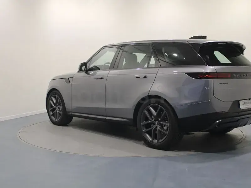 Używany Land Rover Range Rover Sport S 249 KM (183 kW) 2024 Szary SUV