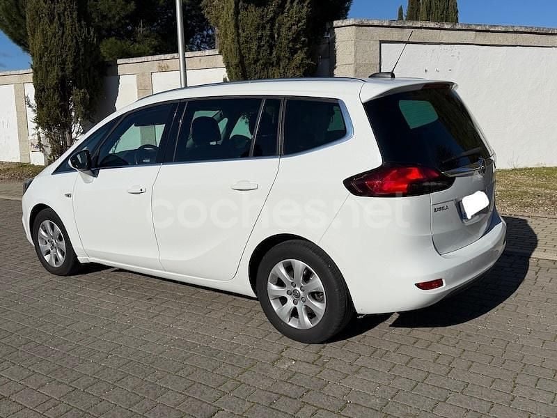 Usado Opel Zafira Tourer Excellence 140 CV (102 kW) 2017 Blanco Monovolumen