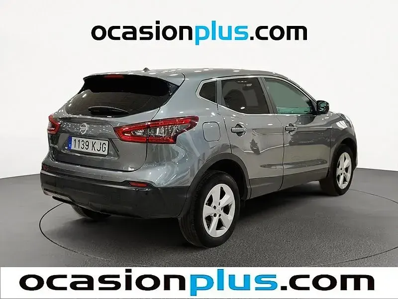 Usado Nissan Qashqai Acenta 116 CV (85 kW) 2018 Gris SUV