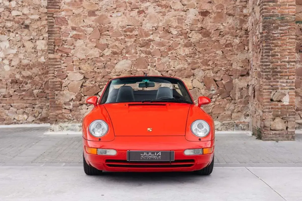 Usado Porsche 993 286 CV (210 kW) 1997 Rojo Descapotable