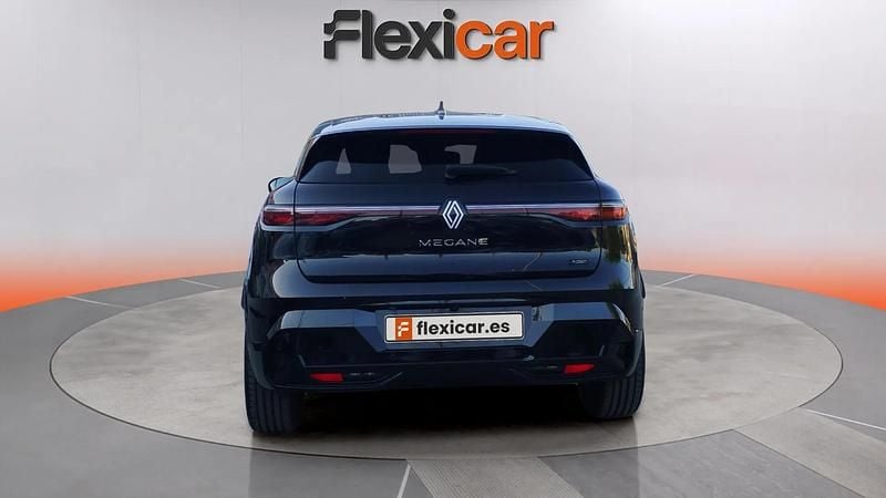 Usado Renault Megane E-Tech Techno 160 kW (218 CV) 2023 Negro Berlina