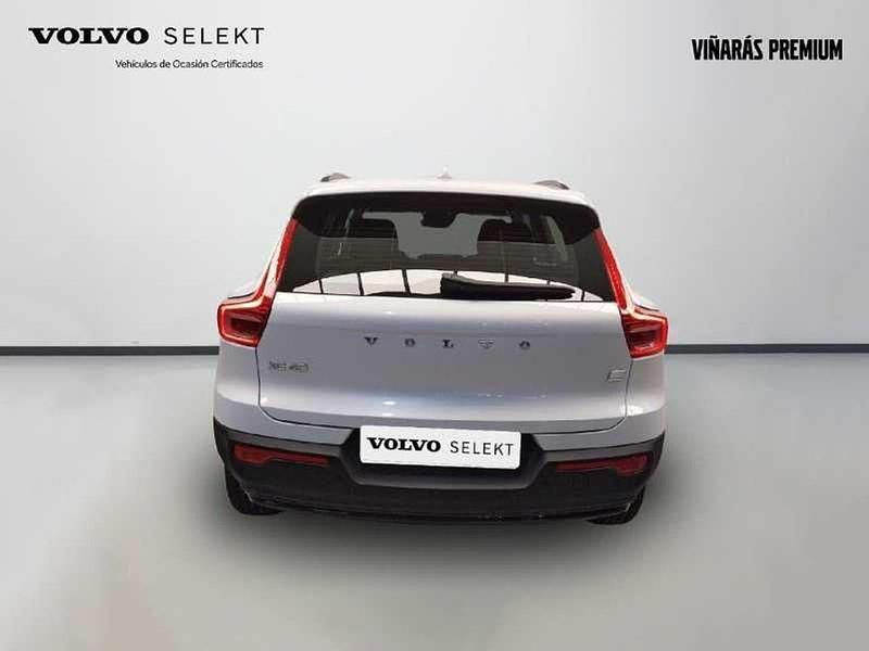 Usado Volvo XC40 Plus 262 CV (192 kW) 2023 Blanco SUV