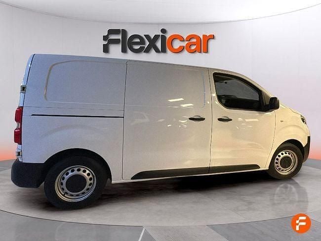 Usado Toyota Proace Plus 120 CV (88 kW) 2023 Blanco Monovolumen