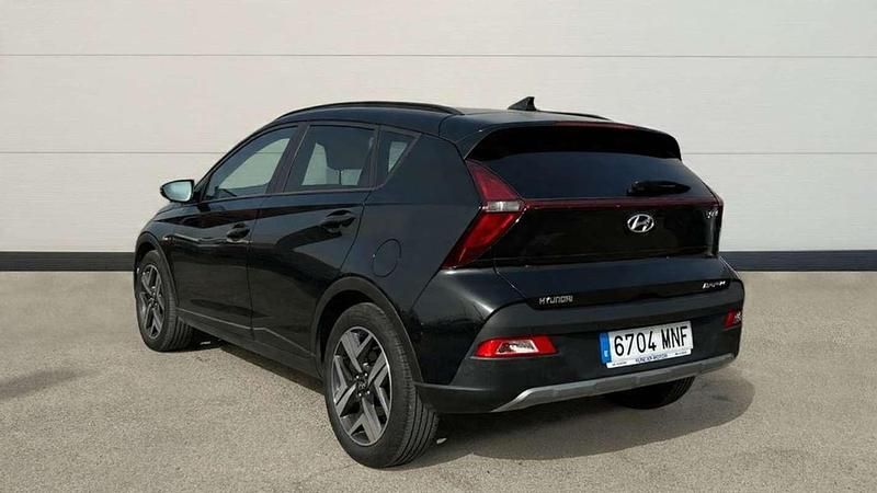 Usado Hyundai Bayon 101 CV (74 kW) 2024 Negro SUV
