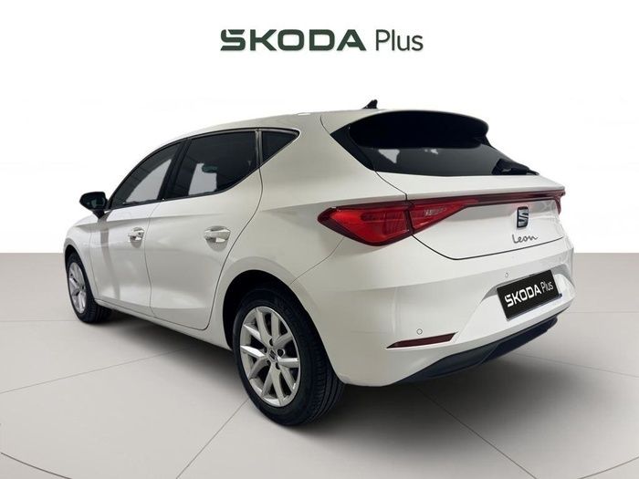 Blanco Usado 2020 Seat Leon Style | 16.540 € (Precio justo) - Imagen 1/4