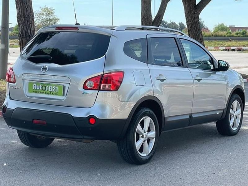 Usado Nissan Qashqai +2 Acenta 140 HP (102 kW) 2009 Cinzento SUV