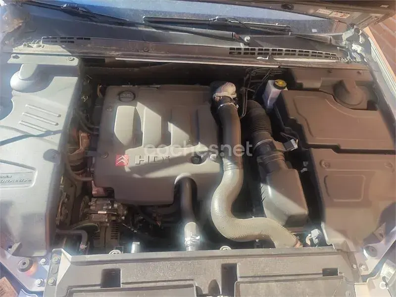 Usado Citroën C5 110 CV (80 kW) 2002 Blanco Berlina