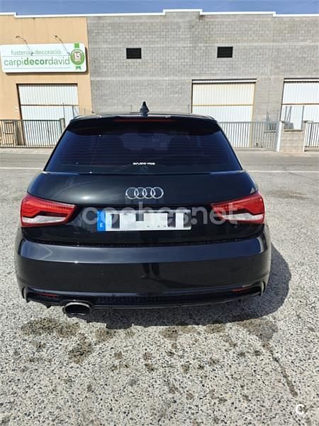 Usado Audi A1 Sportback Attraction 125 CV (91 kW) 2018 Negro Utilitario