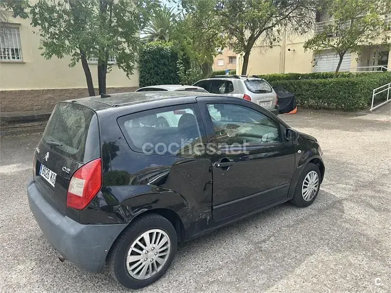Usado Citroën C2 70 CV (51 kW) 2007 Negro Utilitario