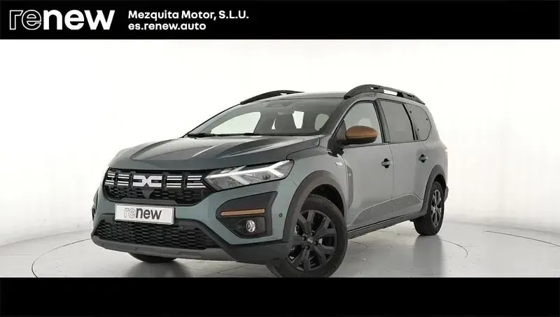 Usado Dacia Jogger Extreme 140 CV (102 kW) 2025 Verde Monovolumen