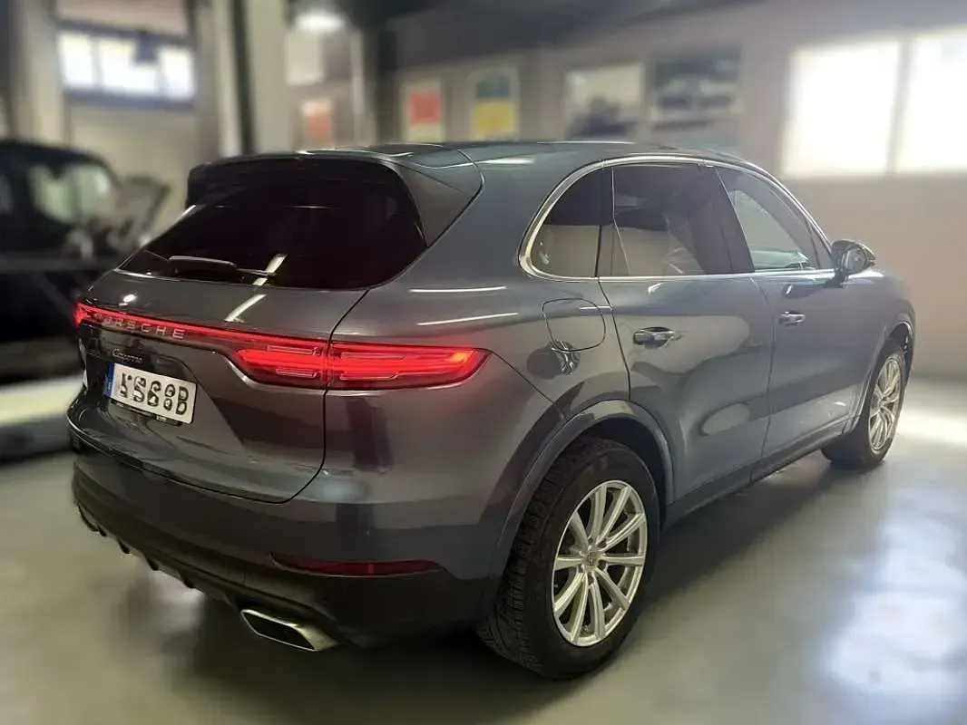 Usado Porsche Cayenne 340 CV (250 kW) 2019 Azul SUV