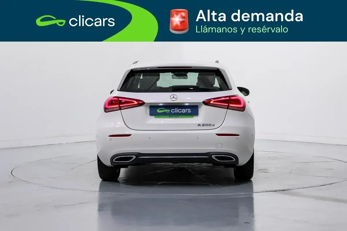Usado Mercedes A200 150 CV (110 kW) 2019 Blanco Berlina