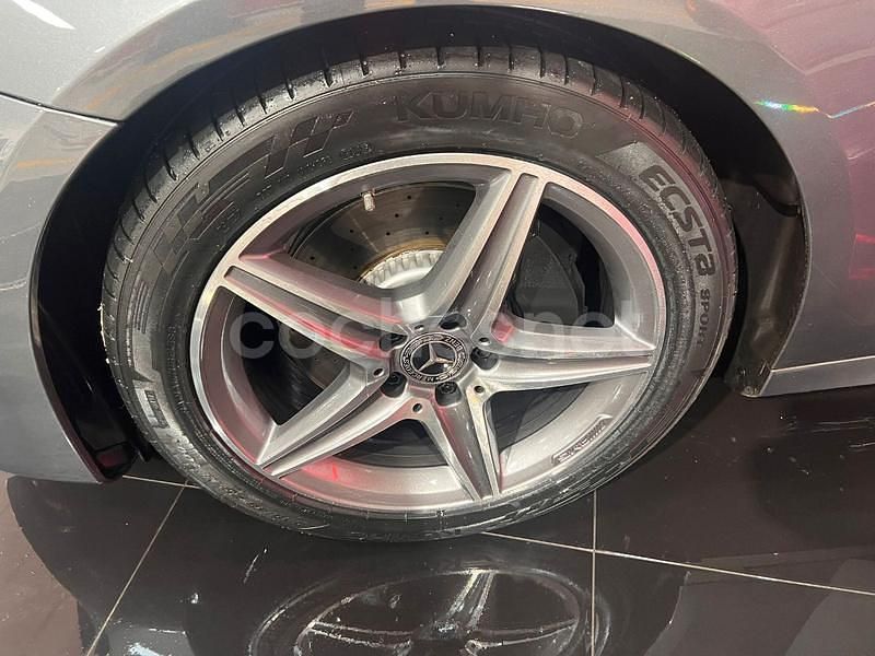 Usado Mercedes E220 194 CV (142 kW) 2020 Gris / plata Berlina