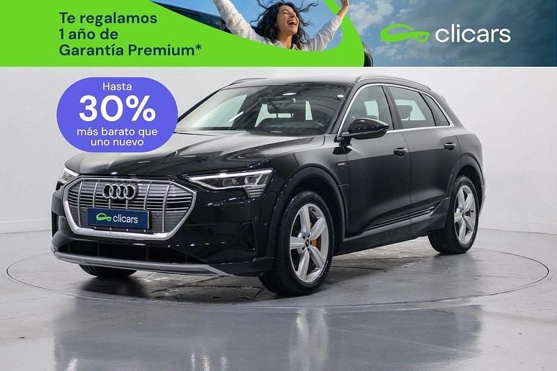 Usado Audi e-tron Advanced 300 kW (408 CV) 2022 Negro SUV