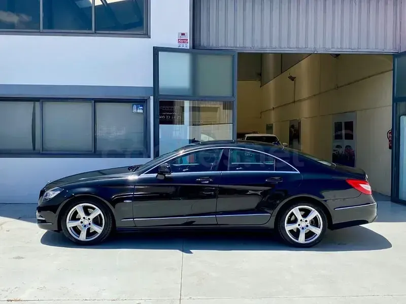 Usado Mercedes CLS350 265 CV (194 kW) 2012 Negro Coupe