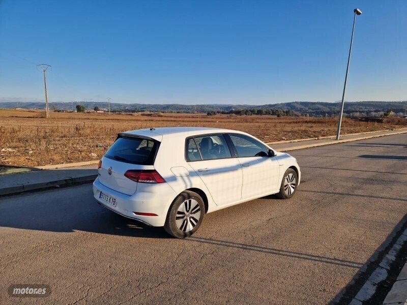 Usado VW e-Golf 100 kW (136 CV) 2019 Blanco Utilitario