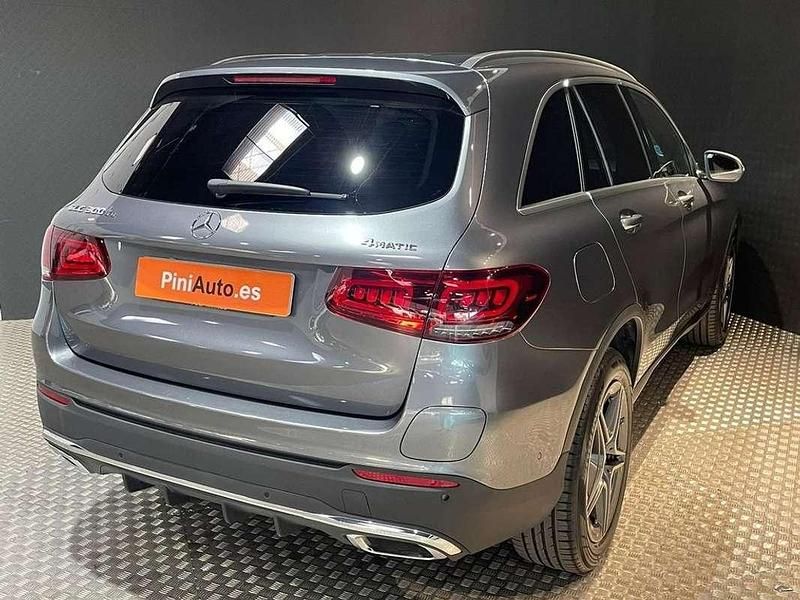 Usado Mercedes GLC300e 317 CV (233 kW) 2022 Gris / plata Coupe