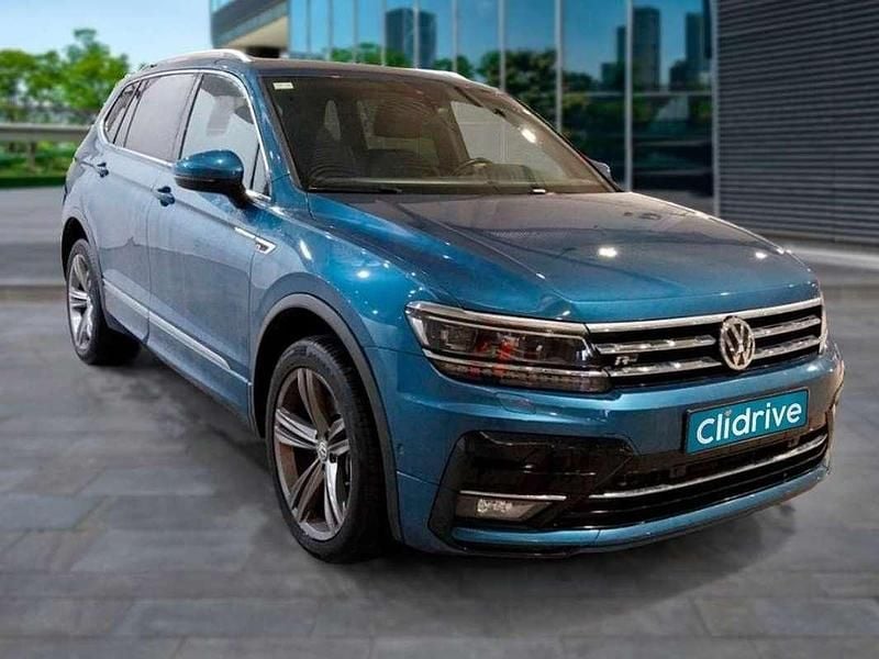 Usado VW Tiguan Allspace Sportline 190 CV (139 kW) 2020 Azul SUV