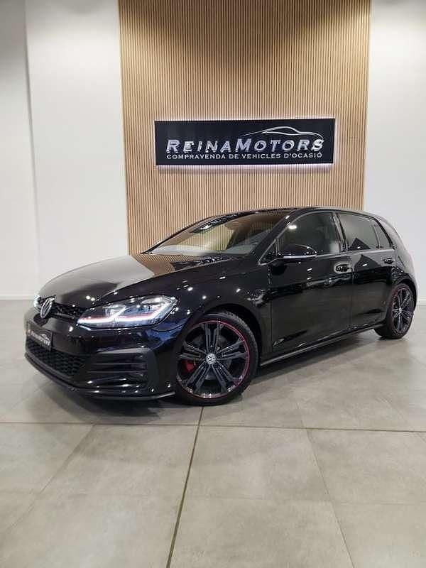 Usado VW Golf VII GTI 230 CV (169 kW) 2018 Negro Utilitario