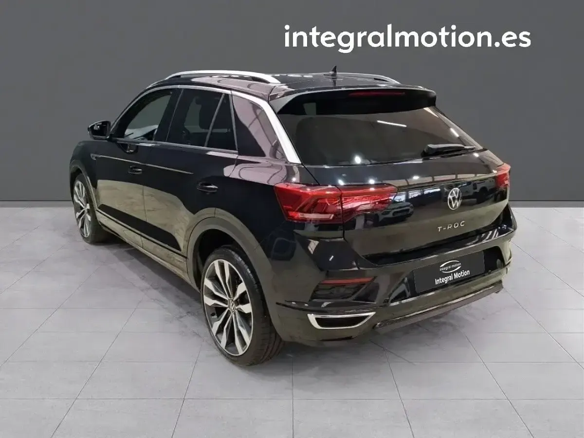 Usado VW T-Roc Sportline 149 CV (109 kW) 2021 Negro SUV