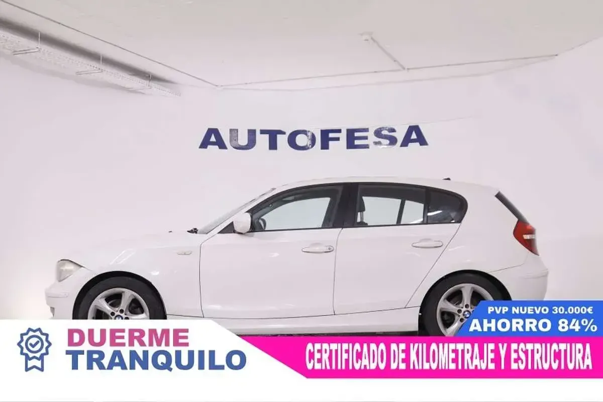 Usado BMW 116 116 CV (85 kW) 2011 Blanco Utilitario