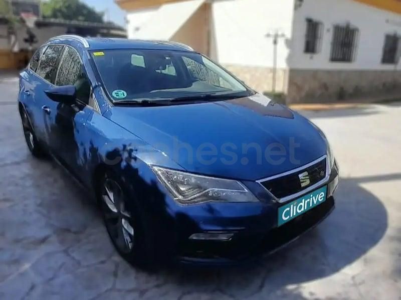 Usado Seat Leon FR 150 CV (110 kW) 2017 Azul Familiar