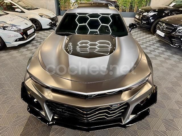 Usado Chevrolet Camaro 405 CV (297 kW) 2017 Gris / plata Coupe