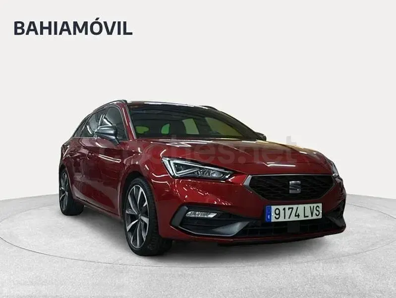 Usado Seat Leon FR 150 CV (110 kW) 2021 Rojo Berlina