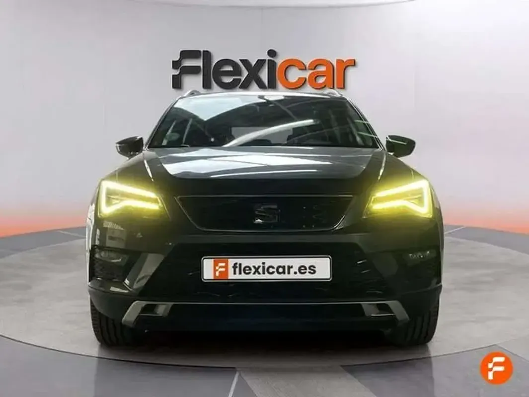 Usado Seat Ateca XCELLENCE 150 CV (110 kW) 2017 Gris SUV