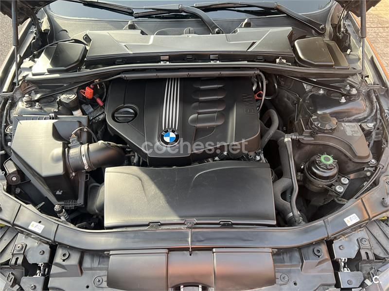 Usado BMW 320 Cabriolet 177 CV (130 kW) 2011 Gris / plata Descapotable